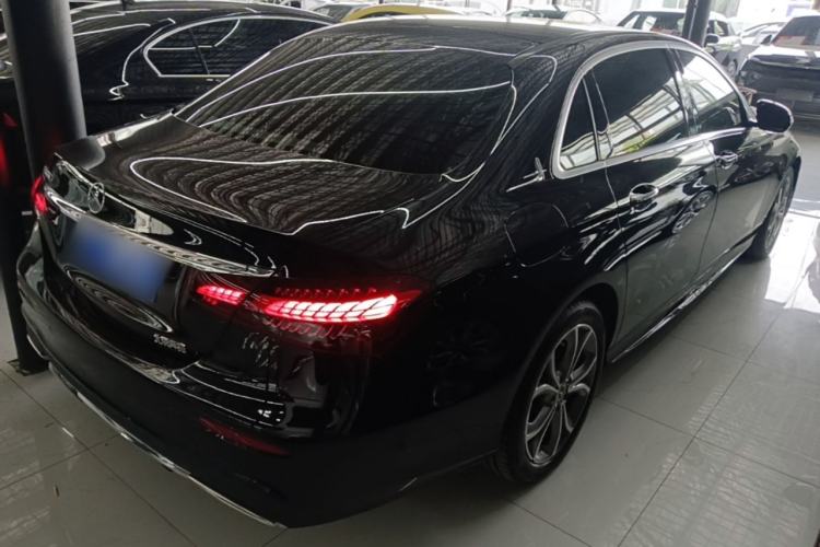 Used Mercedes-Benz E-Class 2023 Restyled E 300 L Sport Luxury Edition Rear Right 45 Deg