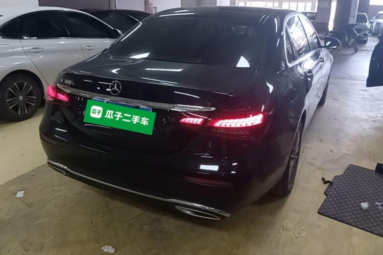 Used Mercedes-Benz E-Class 2023 E 260 L Rear Right 45 Deg