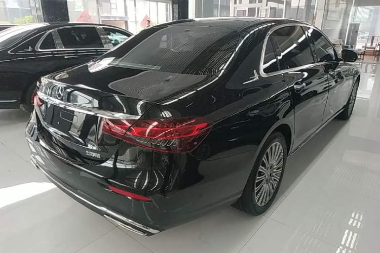 Used Mercedes-Benz E-Class 2023 Updated E 300 L Luxury Edition Rear Right 45 Deg
