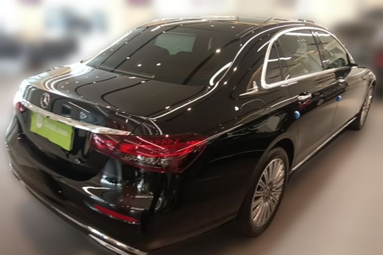 Used Mercedes-Benz E-Class 2023 Updated E 300 L Fashion Edition Rear Right 45 Deg
