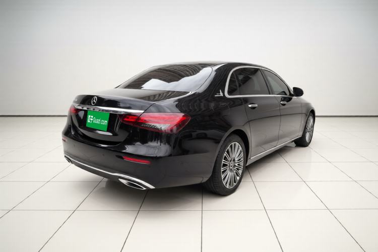 Used Mercedes-Benz E-Class 2023 Updated E 300 L Fashion Edition Rear Right 45 Deg