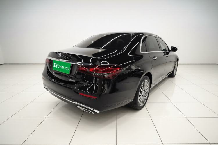 Used Mercedes-Benz E-Class 2023 Updated E 300 L Fashion Edition Rear Right 45 Deg