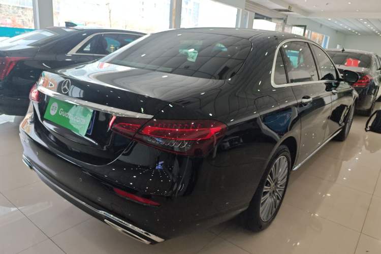 Used Mercedes-Benz E-Class 2023 Updated E 300 L Fashion Edition Rear Right 45 Deg