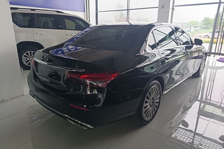 Used Mercedes-Benz E-Class 2023 Updated E 300 L Fashion Edition Rear Right 45 Deg