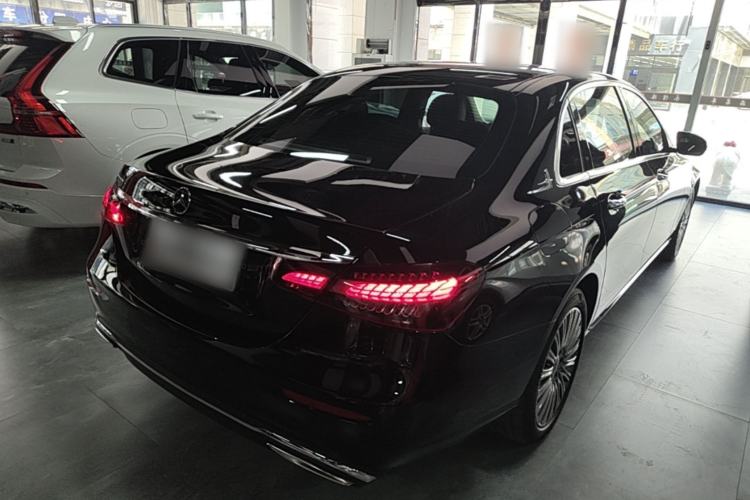 Used Mercedes-Benz E-Class 2023 Updated E 300 L Fashion Edition Rear Right 45 Deg