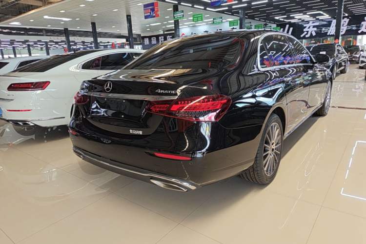 Used Mercedes-Benz E-Class 2023 E 260 L 4MATIC Rear Right 45 Deg