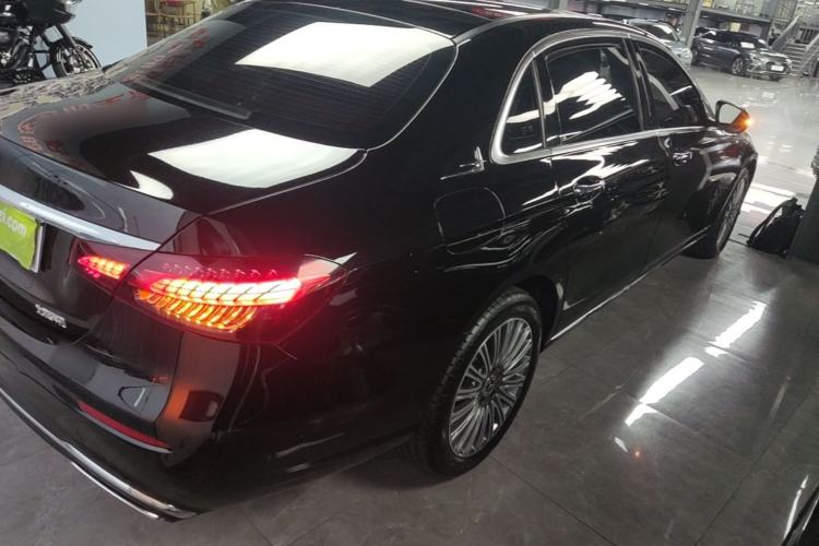 Used Mercedes-Benz E-Class 2023 Updated E 300 L Fashion Edition Rear Right 45 Deg