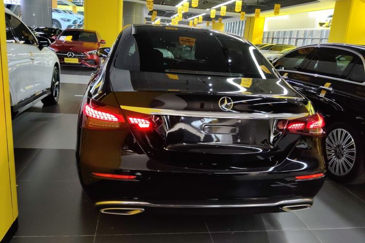 Used Mercedes-Benz E-Class 2023 Updated E 300 L Fashion Edition Rear