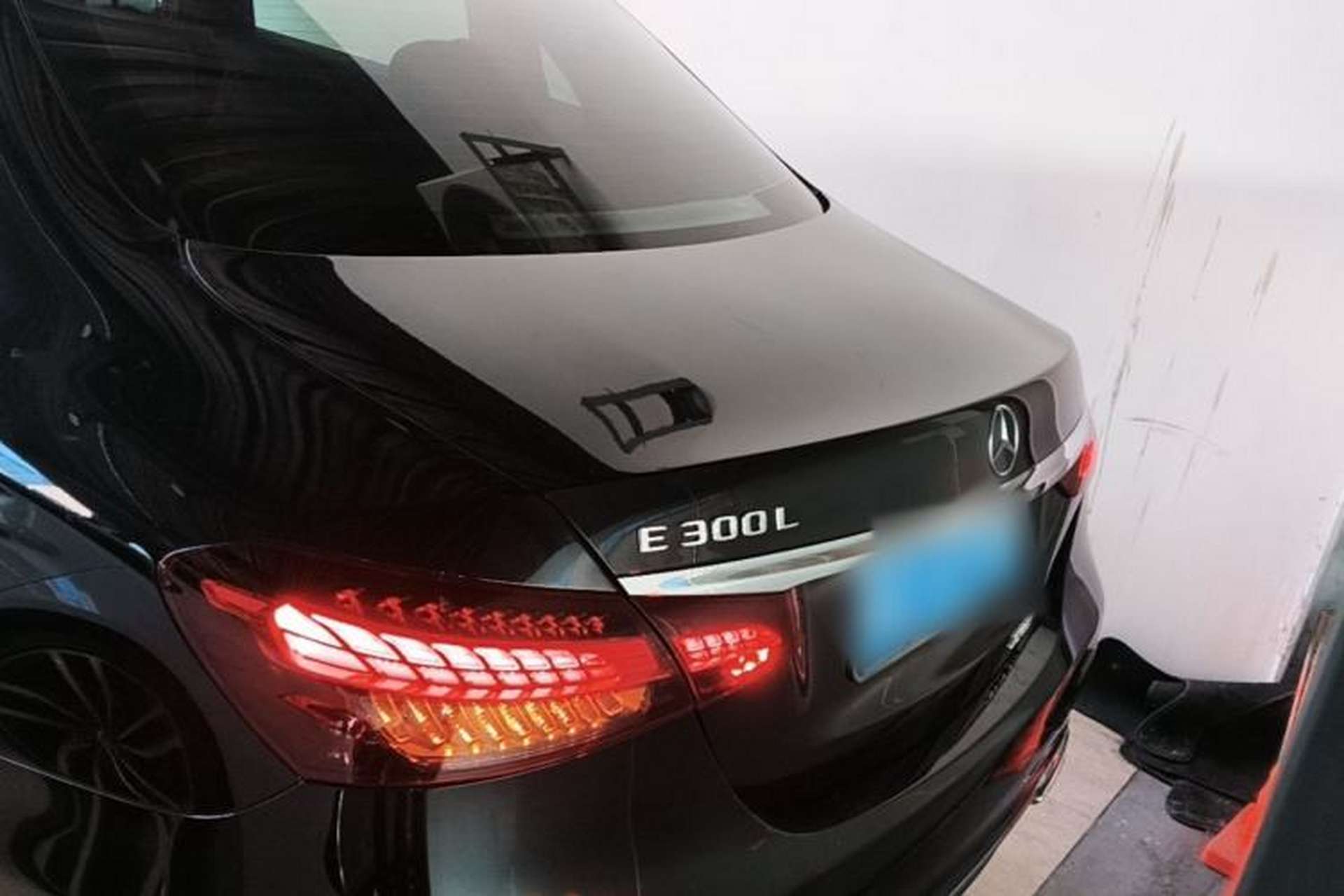 Used Mercedes-Benz E-Class 2023 Updated E 300 L Fashion Edition Rear