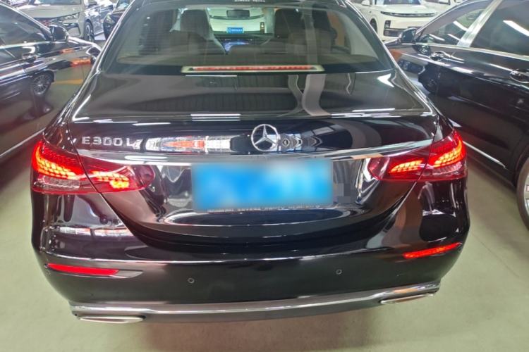 Used Mercedes-Benz E-Class 2023 Facelift E 260 L Rear