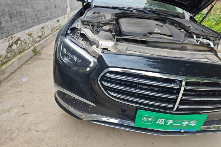 Used Mercedes-Benz E-Class 2023 E 300 L Stylish Model Right Front Headlight