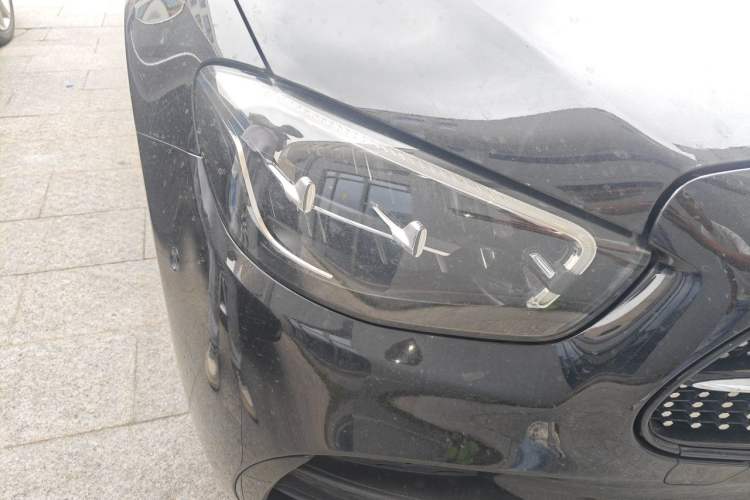 Used Mercedes-Benz E-Class 2023 E 300 L Sport Luxury Edition Right Front Headlight