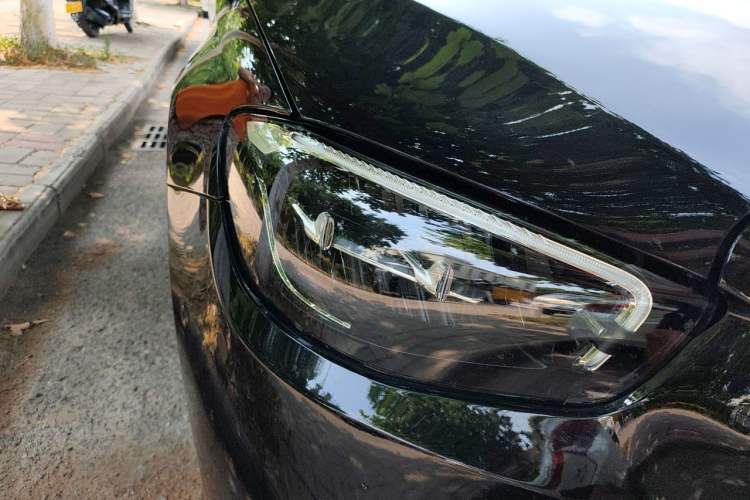 Used Mercedes-Benz E-Class 2023 Updated E 300 L Fashion Edition Right Front Headlight
