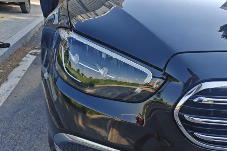 Used Mercedes-Benz E-Class 2023 Updated E 300 L Fashion Edition Right Front Headlight