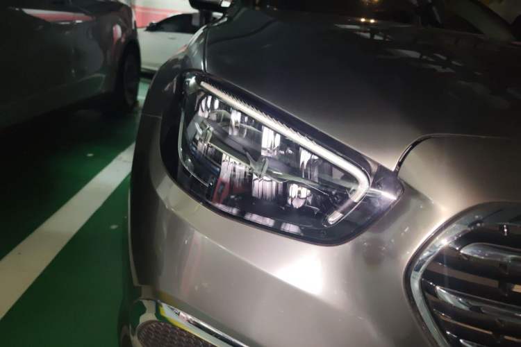Used Mercedes-Benz E-Class 2023 E 300 L Luxury Model Right Front Headlight