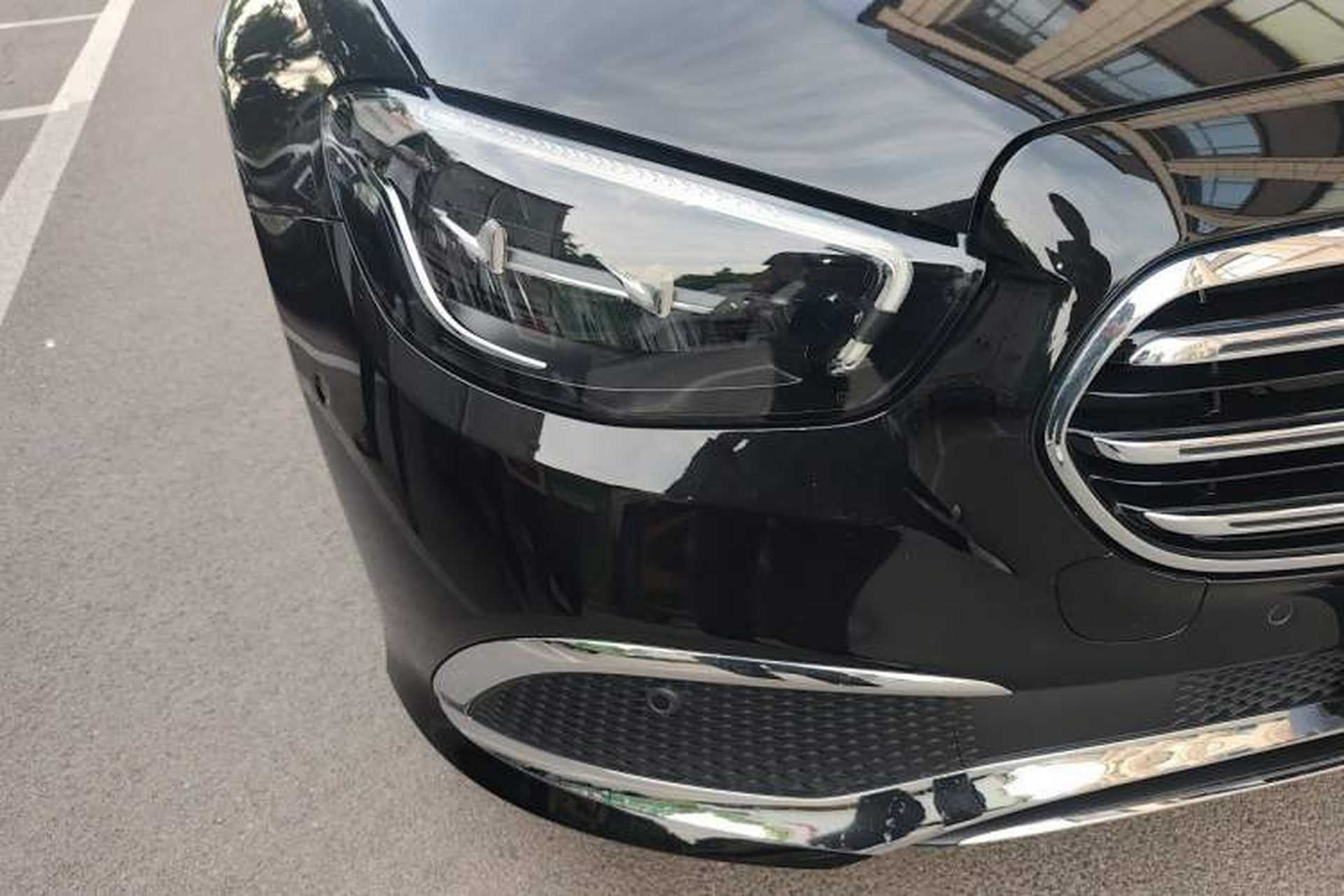 Used Mercedes-Benz E-Class 2023 Updated E 300 L Fashion Edition Right Front Headlight
