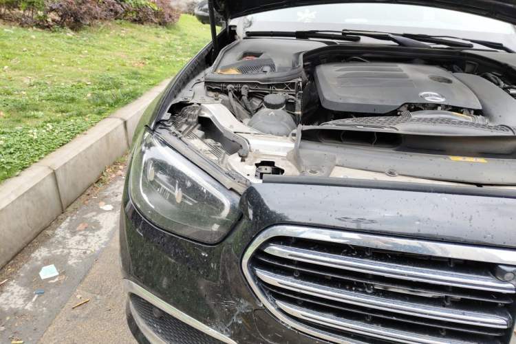 Used Mercedes-Benz E-Class 2023 E 300 L Luxury Model Right Front Headlight