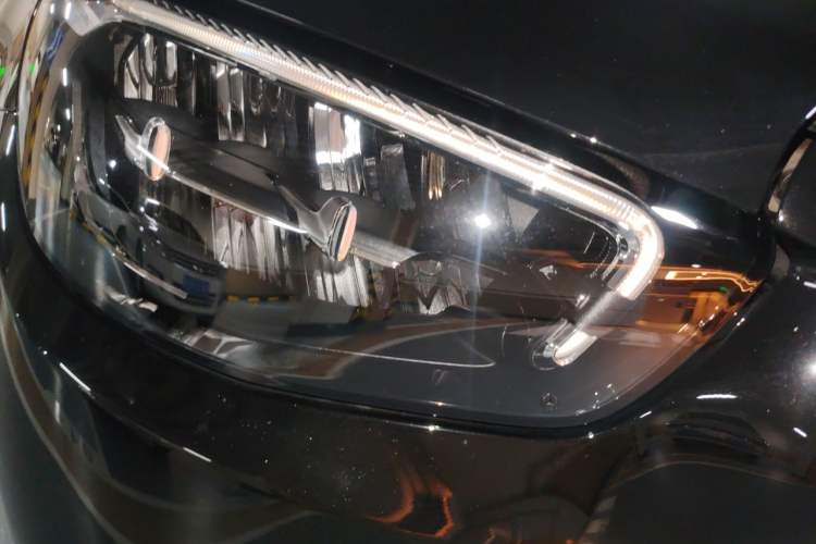 Used Mercedes-Benz E-Class 2023 E 300 L Luxury Model Right Front Headlight