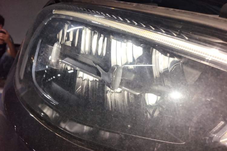 Used Mercedes-Benz E-Class 2023 Restyled E 300 L Sporty and Stylish Edition Right Front Headlight