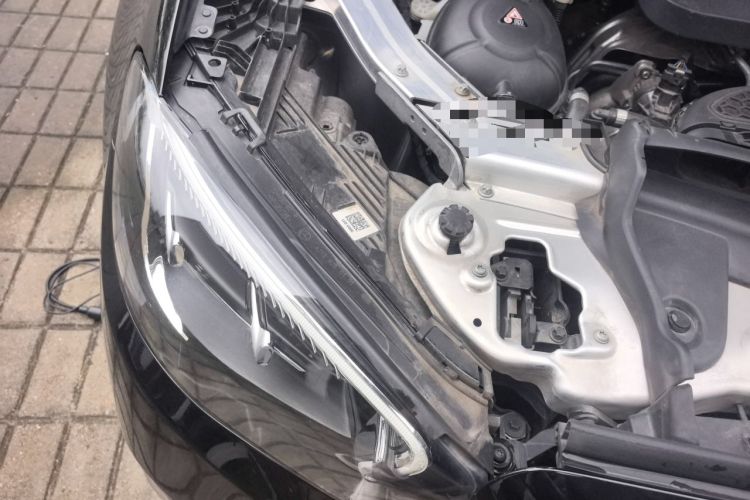 Used Mercedes-Benz E-Class 2023 E 300 L Luxury Model Right Front Headlight