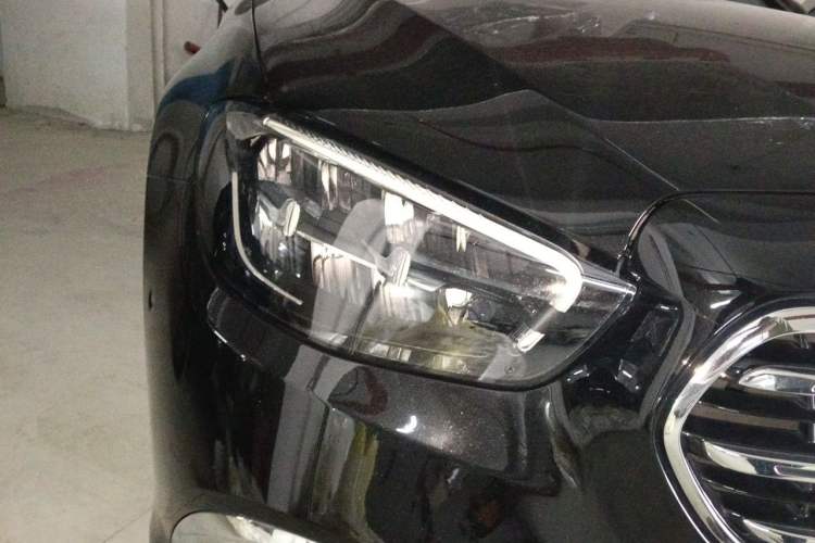 Used Mercedes-Benz E-Class 2023 E 300 L Stylish Model Right Front Headlight