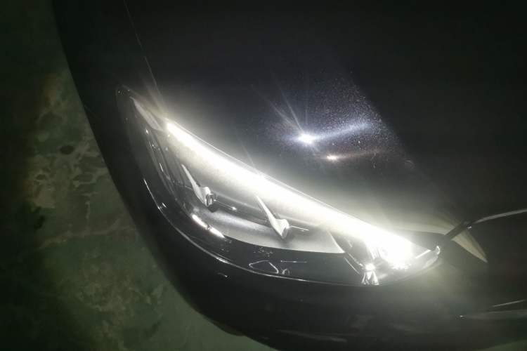 Used Mercedes-Benz E-Class 2023 Restyled E 260 Fashion Sport Edition Right Front Headlight