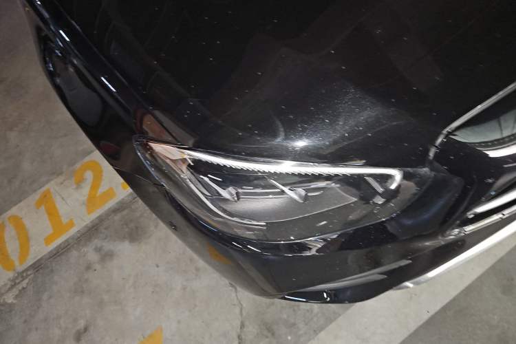 Used Mercedes-Benz E-Class 2023 E 300 L Sporty and Stylish Model Right Front Headlight