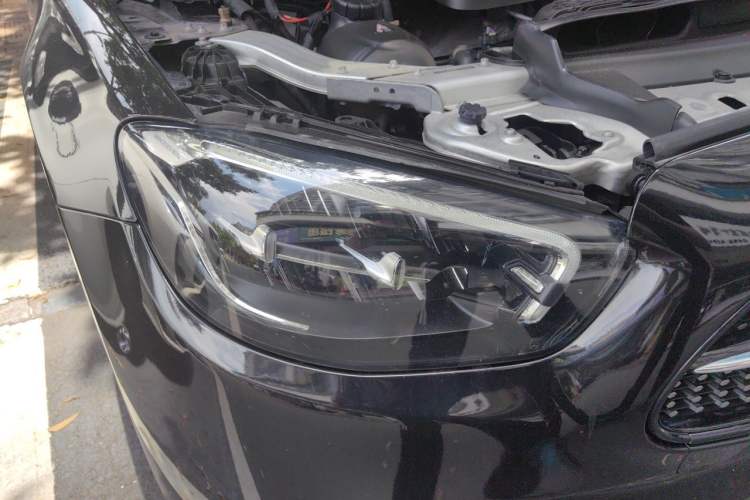 Used Mercedes-Benz E-Class 2023 E 300 L Sporty and Stylish Model Right Front Headlight