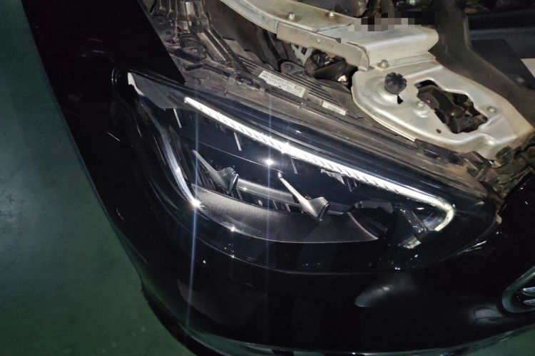 Used Mercedes-Benz E-Class 2023 E 300 L Stylish Model Right Front Headlight