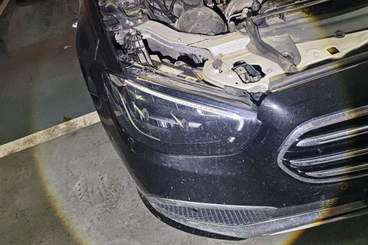 Used Mercedes-Benz E-Class 2023 E 300 L Luxury Model Right Front Headlight