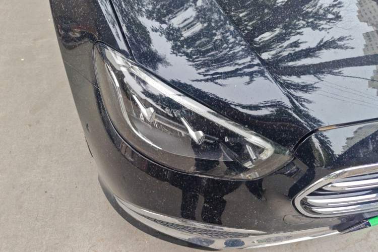 Used Mercedes-Benz E-Class 2023 E 300 L Luxury Model Right Front Headlight