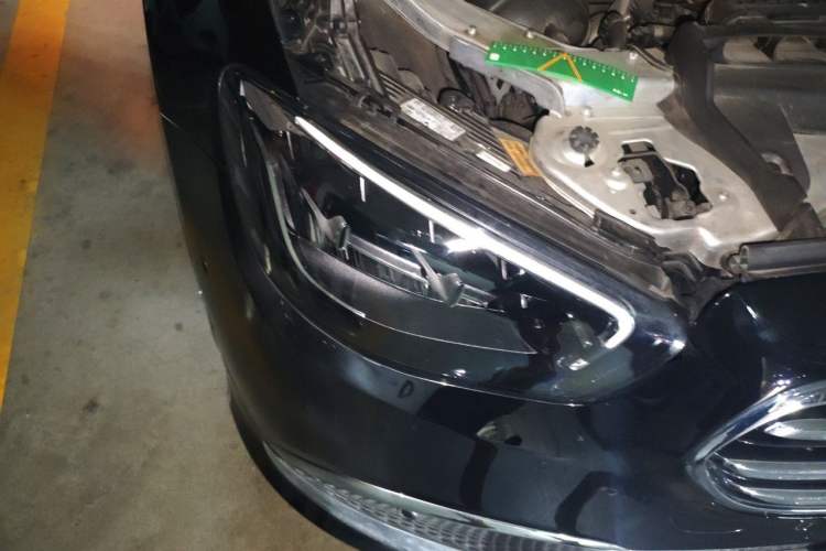 Used Mercedes-Benz E-Class 2023 Facelift E 260 L Right Front Headlight