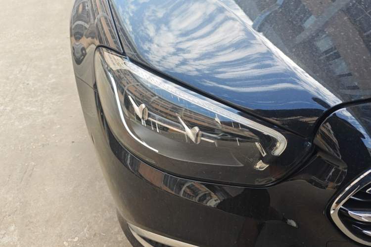 Used Mercedes-Benz E-Class 2023 E 300 L Luxury Model Right Front Headlight