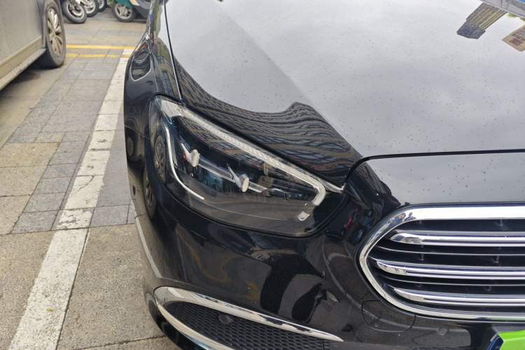 Used Mercedes-Benz E-Class 2023 E 260 L Right Front Headlight