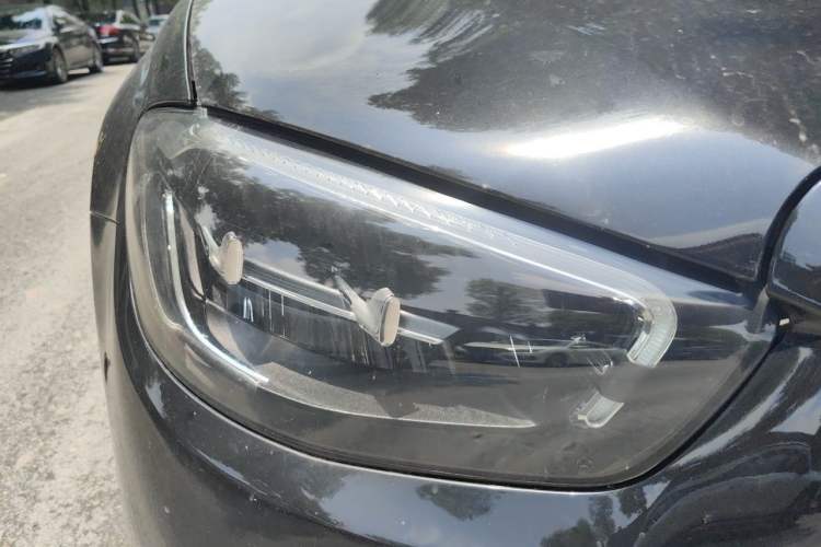 Used Mercedes-Benz E-Class 2023 Restyled E 300 L Sporty and Stylish Edition Right Front Headlight