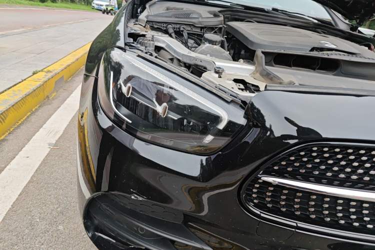 Used Mercedes-Benz E-Class 2023 Restyled E 260 Fashion Sport Edition Right Front Headlight