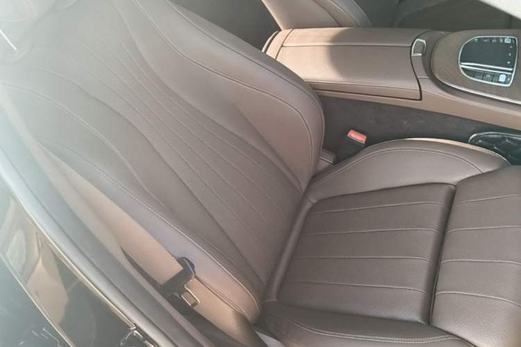 Used Mercedes-Benz E-Class 2023 E 260 L Right Front Seat