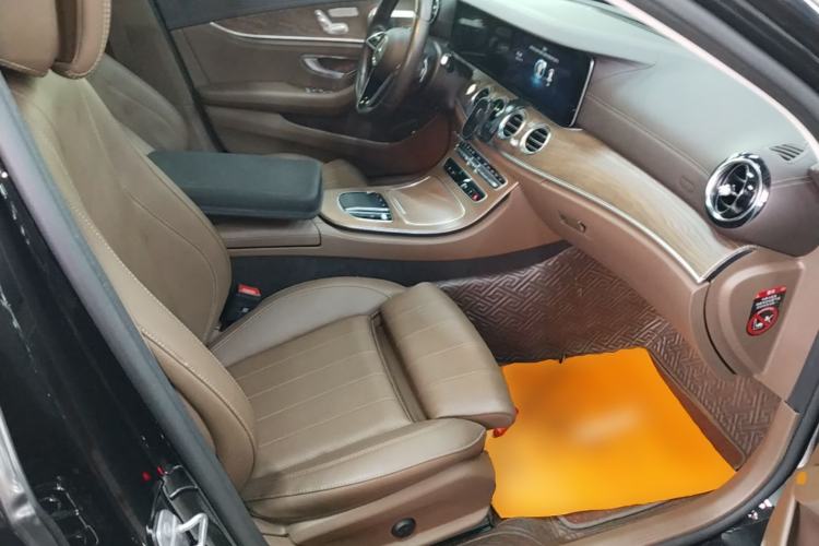 Used Mercedes-Benz E-Class 2023 Facelift E 260 L Right Front Seat