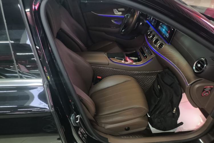 Used Mercedes-Benz E-Class 2023 Updated E 300 L Luxury Edition Right Front Seat
