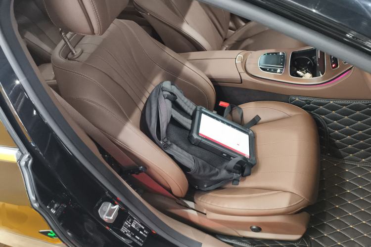 Used Mercedes-Benz E-Class 2023 E 300 L Luxury Model Right Front Seat