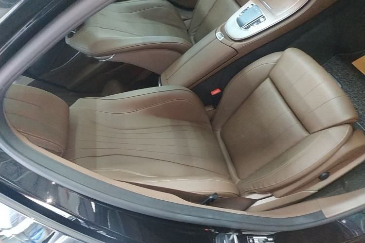 Used Mercedes-Benz E-Class 2023 E 260 L Right Front Seat