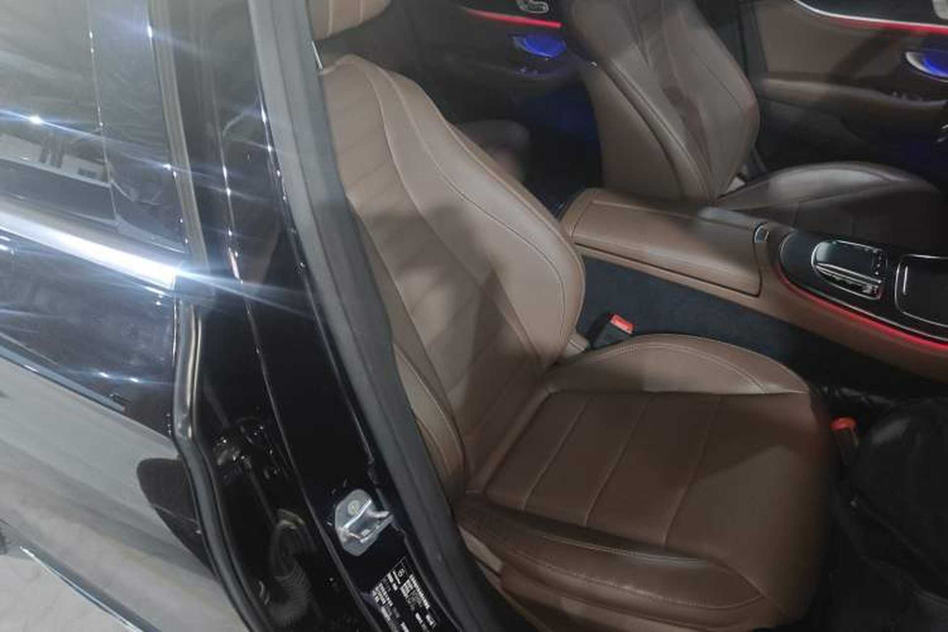 Used Mercedes-Benz E-Class 2023 E 300 L Sport Luxury Edition Right Front Seat