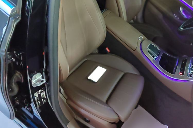 Used Mercedes-Benz E-Class 2023 Facelift E 260 L Right Front Seat