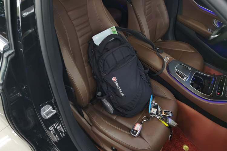Used Mercedes-Benz E-Class 2023 Restyled E 300 L Sport Luxury Edition Right Front Seat