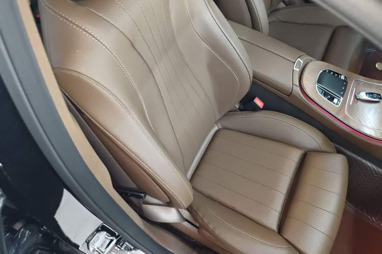 Used Mercedes-Benz E-Class 2023 Facelift E 260 L Right Front Seat