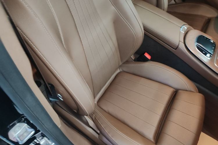 Used Mercedes-Benz E-Class 2023 E 260 L Right Front Seat