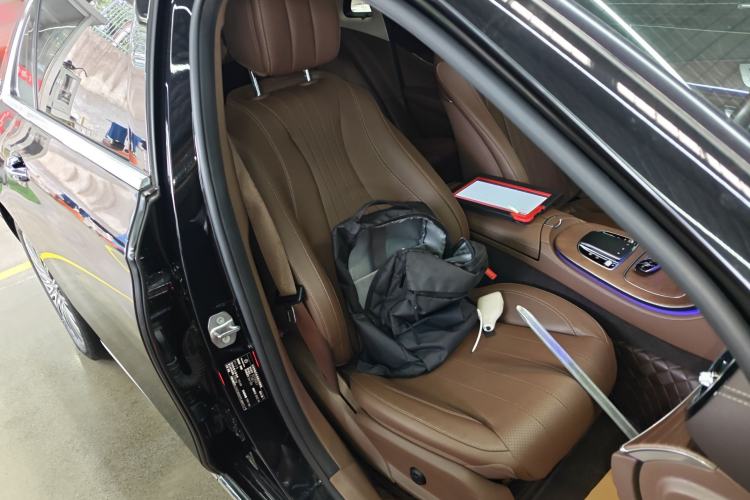 Used Mercedes-Benz E-Class 2023 E 300 L Luxury Model Right Front Seat