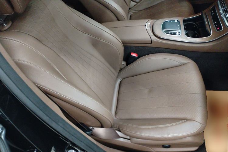 Used Mercedes-Benz E-Class 2023 E 300 L Luxury Model Right Front Seat