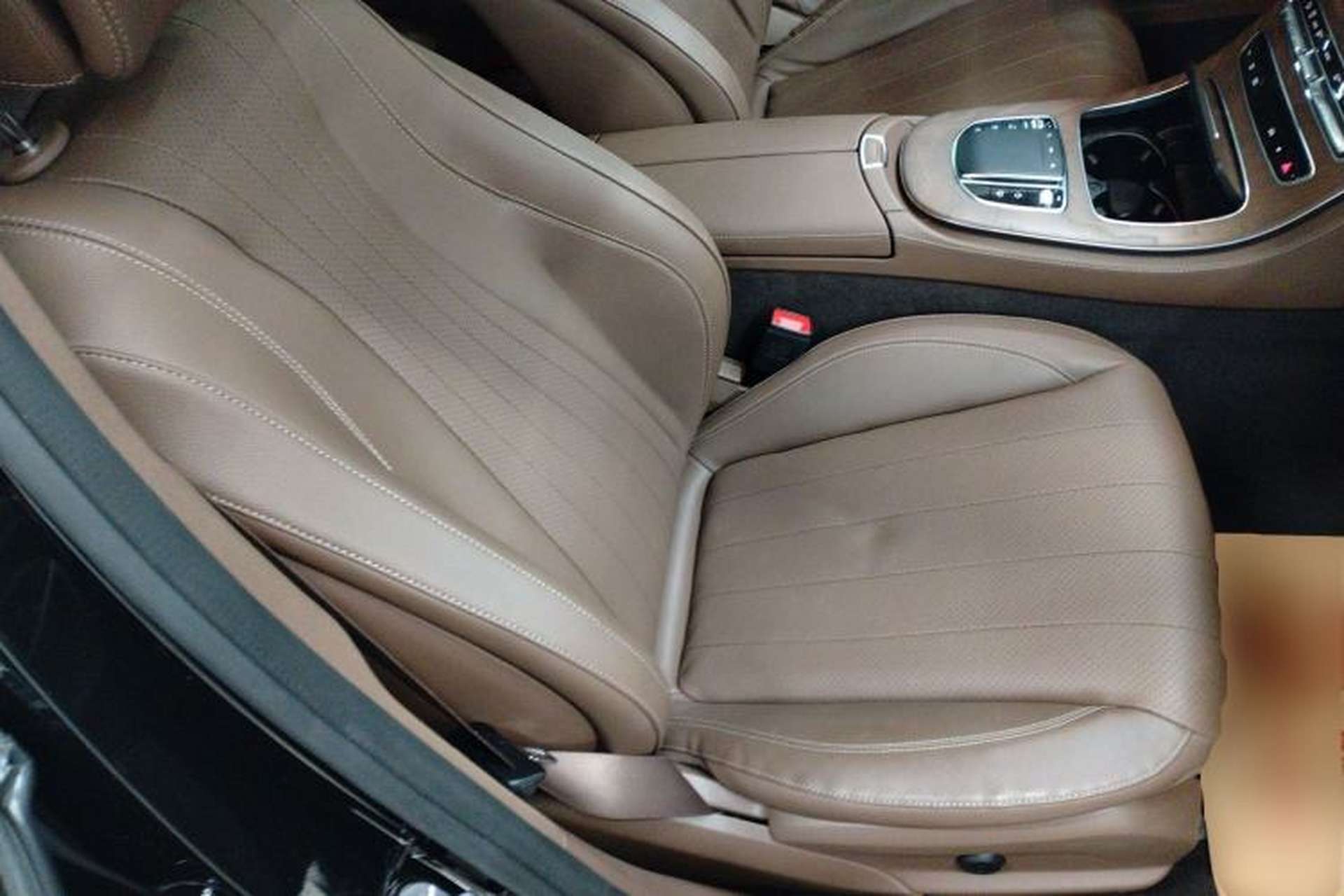 Used Mercedes-Benz E-Class 2023 E 300 L Luxury Model Right Front Seat