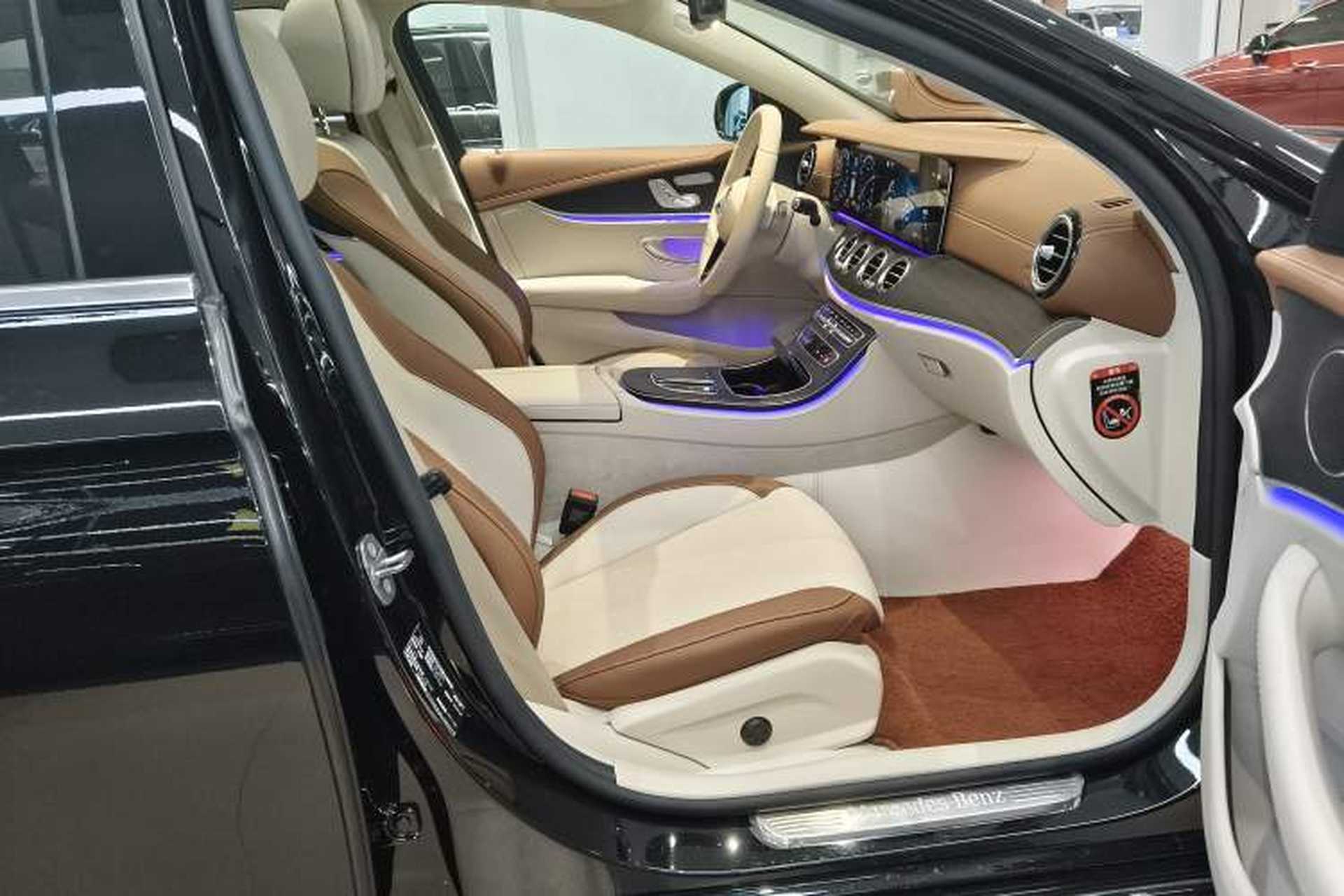 Used Mercedes-Benz E-Class 2023 Updated E 300 L Fashion Edition Right Front Seat